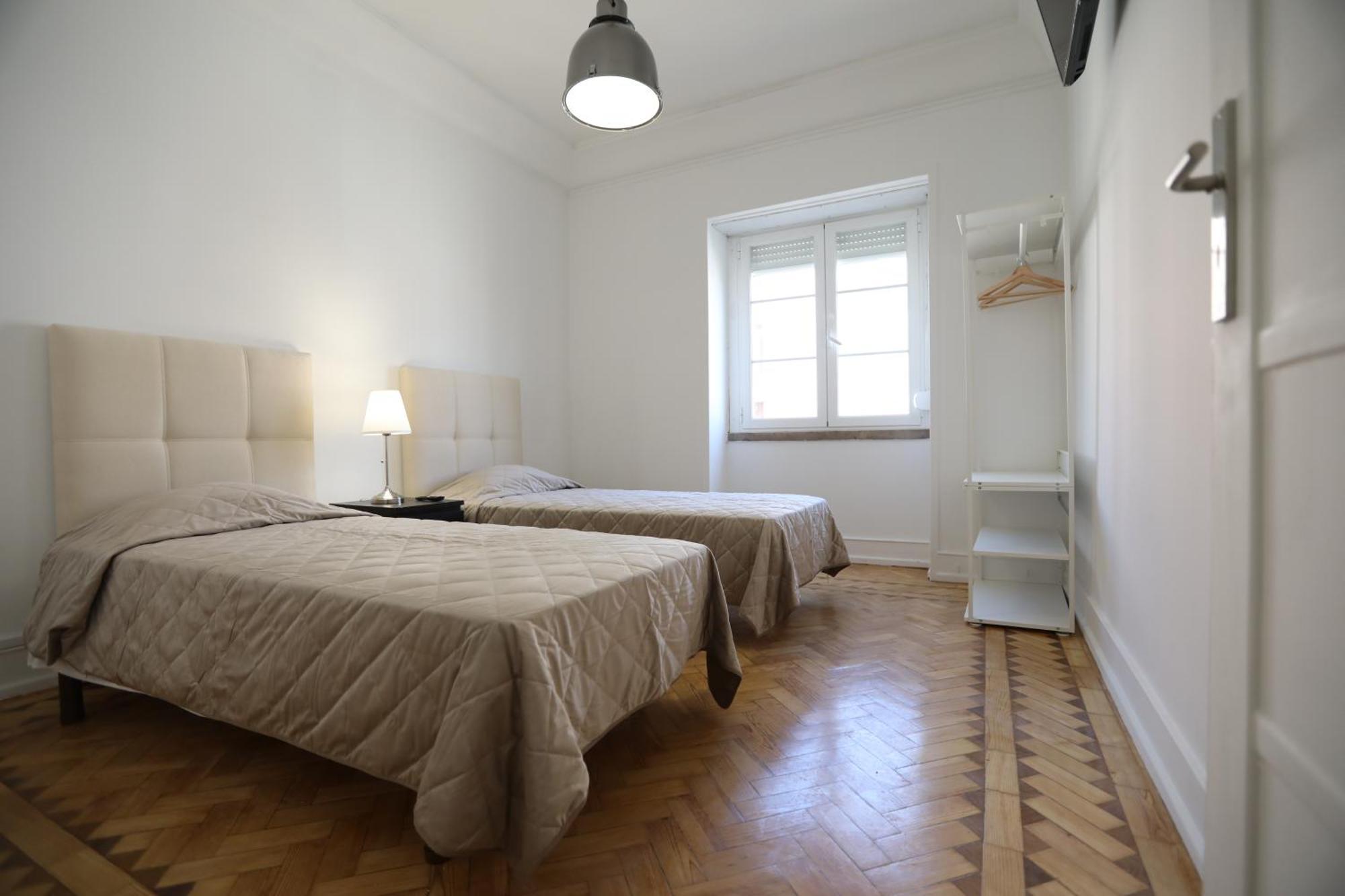 V Dinastia Hotel Lisboa Ngoại thất bức ảnh